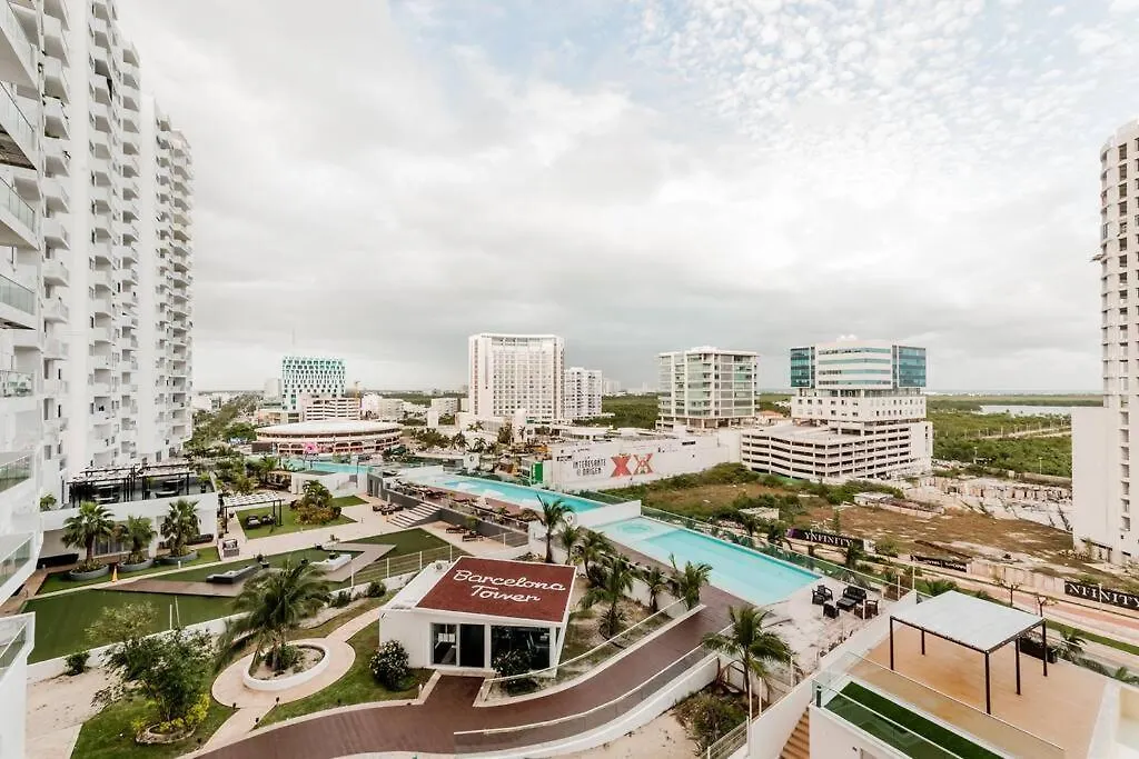Stylish One Br Apt With Lagoon View In Dt Cancun Apartment