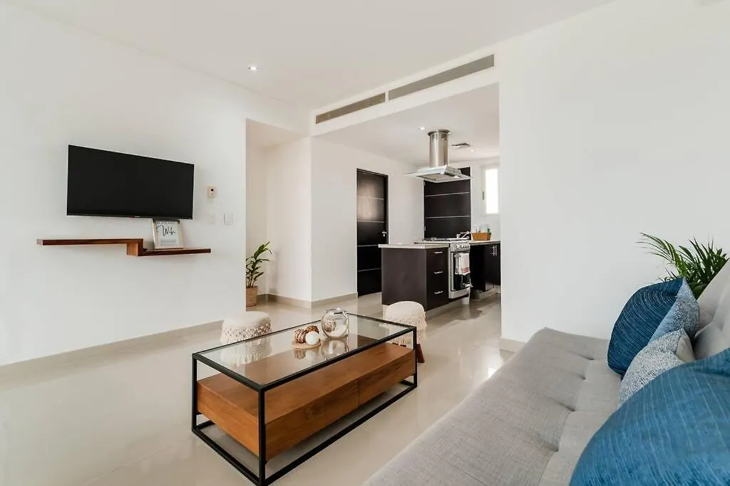 Stylish One Br Apt With Lagoon View In Dt Cancun Apartment