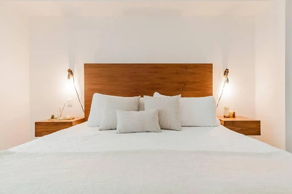 Stylish One Br Apt With Lagoon View In Dt Cancun Apartment